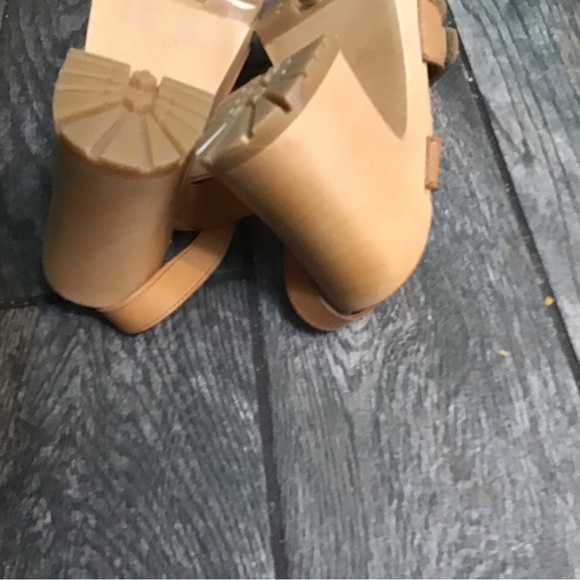 💥PRICE DROP💥 Swedish Hasbeens Velcra Heel - NIB - Picture 8 of 12